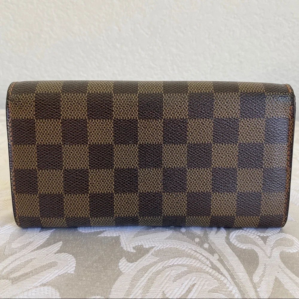 LOUIS VUITTON Damier Ebene Sarah Wallet